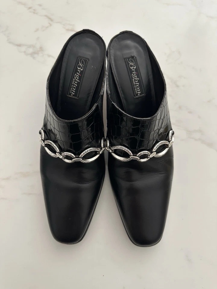 Mula Brighton Twiggy de cuero negro con detalle de cadena talla 9 Foto 2 de 4