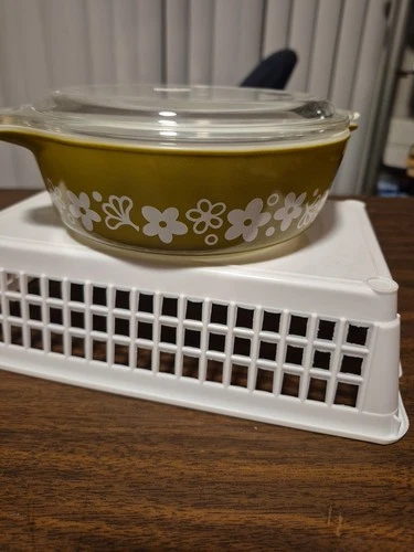 PYREX Vintage Spring Blossom Glass Casserole Dish #471 Avocado 1 Pint With Lid