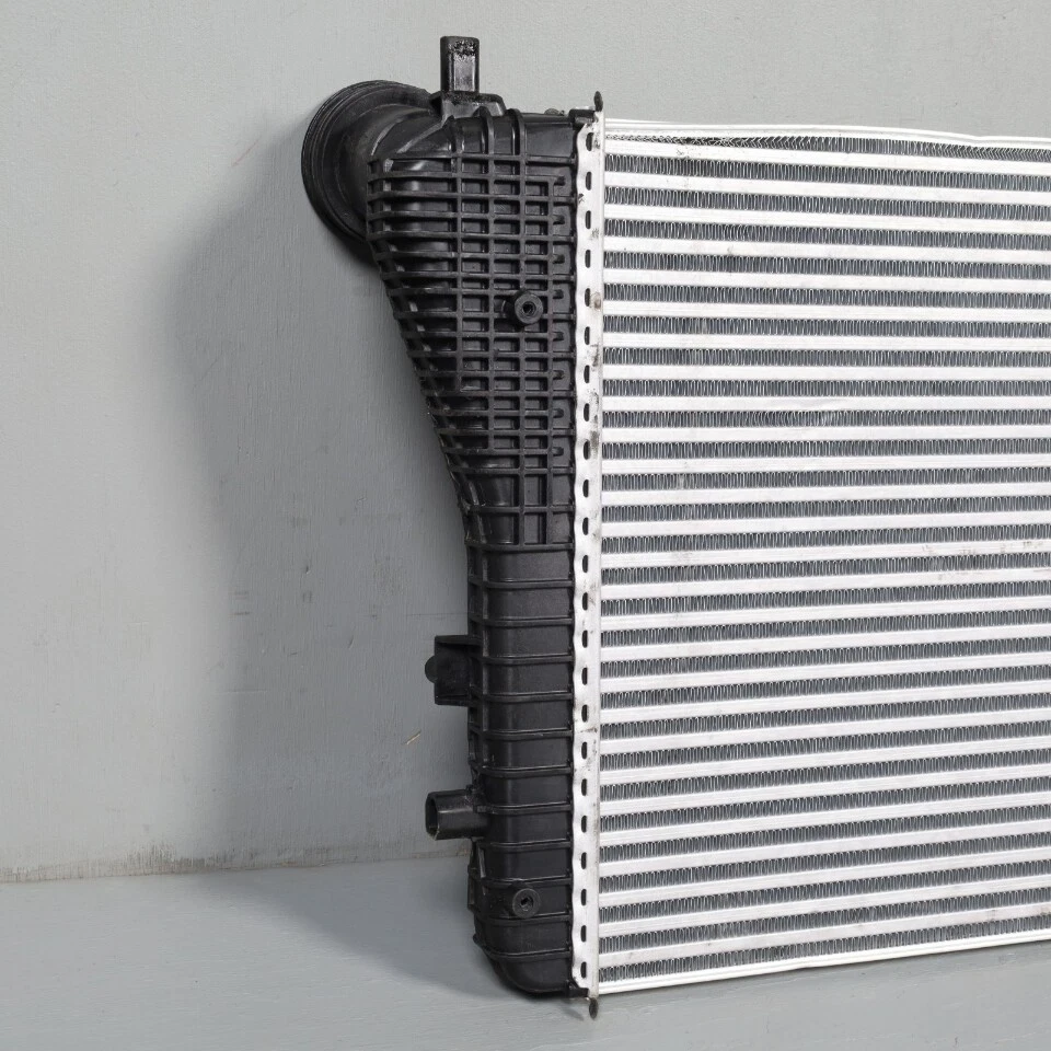 Audi A3 TT Volkswagen Golf Jetta 2.0 Intercooler 1K0145803T OEM Used - Изображение 2 из 4