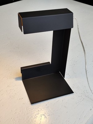 SL21 LEFT OR RIGHT by Konstantin Slawinski, Design by Julian Appelius