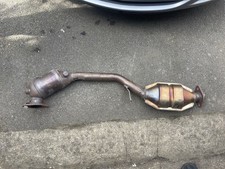 EEC Catalyst Fits Subaru Outback Petrol Estate 2000-03 156HP 2.5 AWD SU6006T