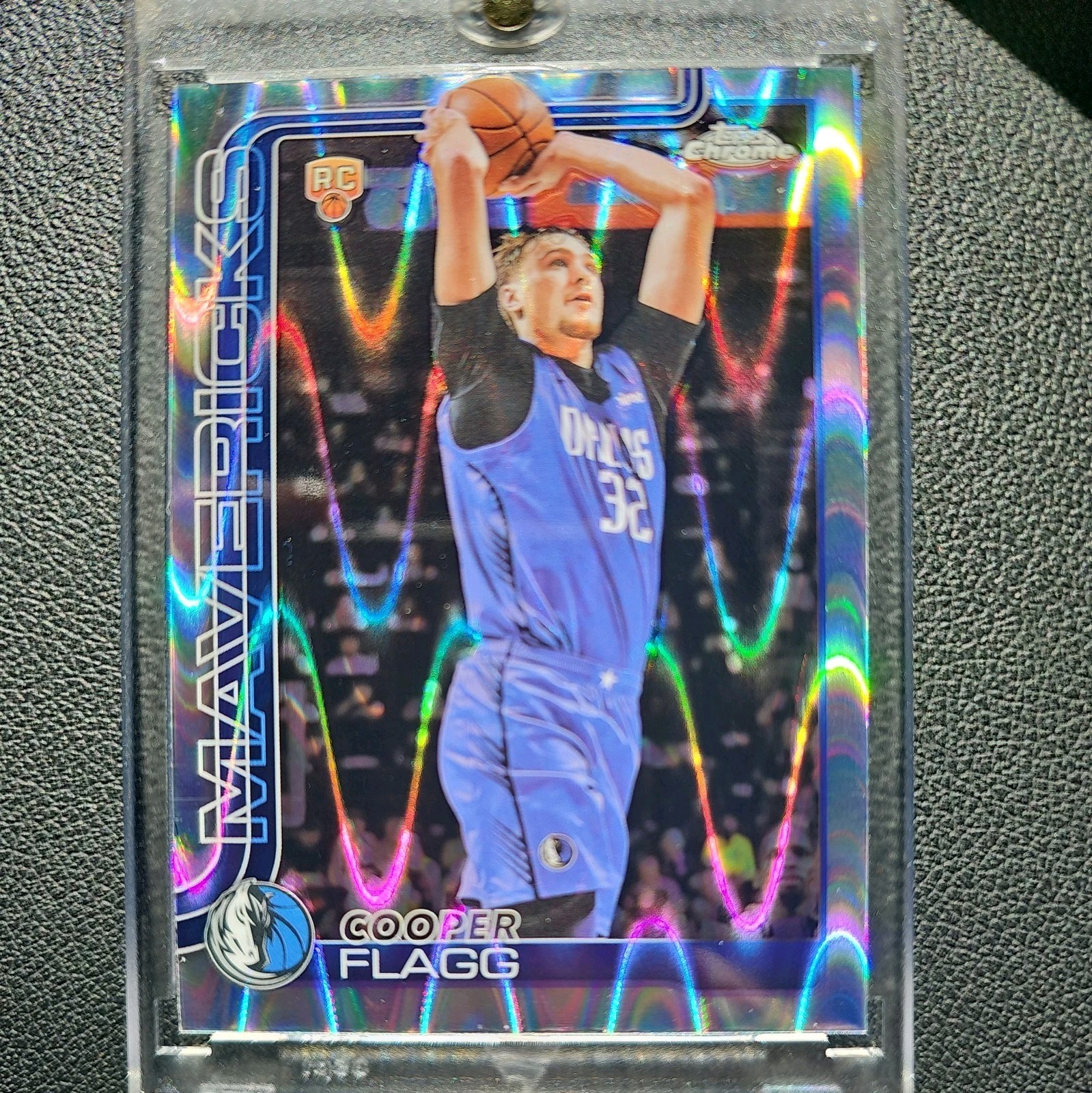 2025-26 Topps Chrome Cooper Flagg RAYWAVE REFRACTOR #251 RC 🔥 CLEAN 🔥 