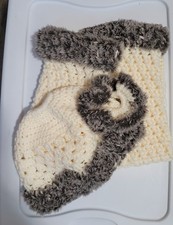 Set Of Chunky Over-the-knee Leg Warmers Women's And A Messy Bun Beanie