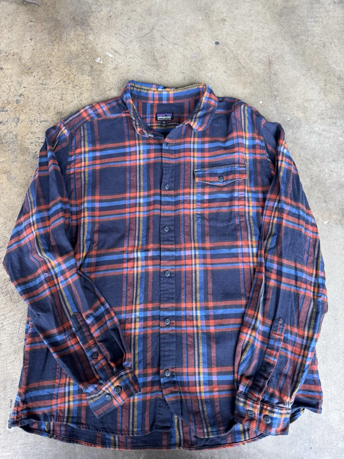 Patagonia Fjord Flannel Shirt Mens X-Large Blue Plaid Outdoor Hiking Cotton