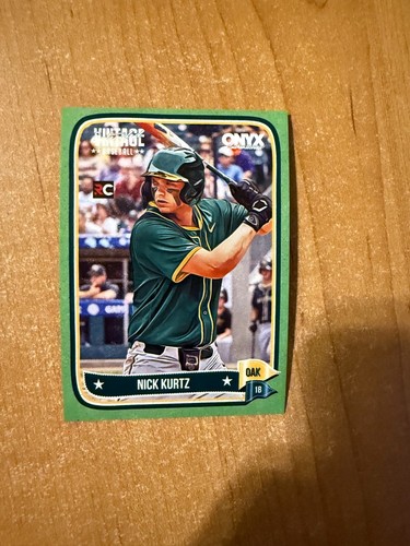 Baseball vintage onice 2024 - Nick Kurtz - verde parallelo #d/50