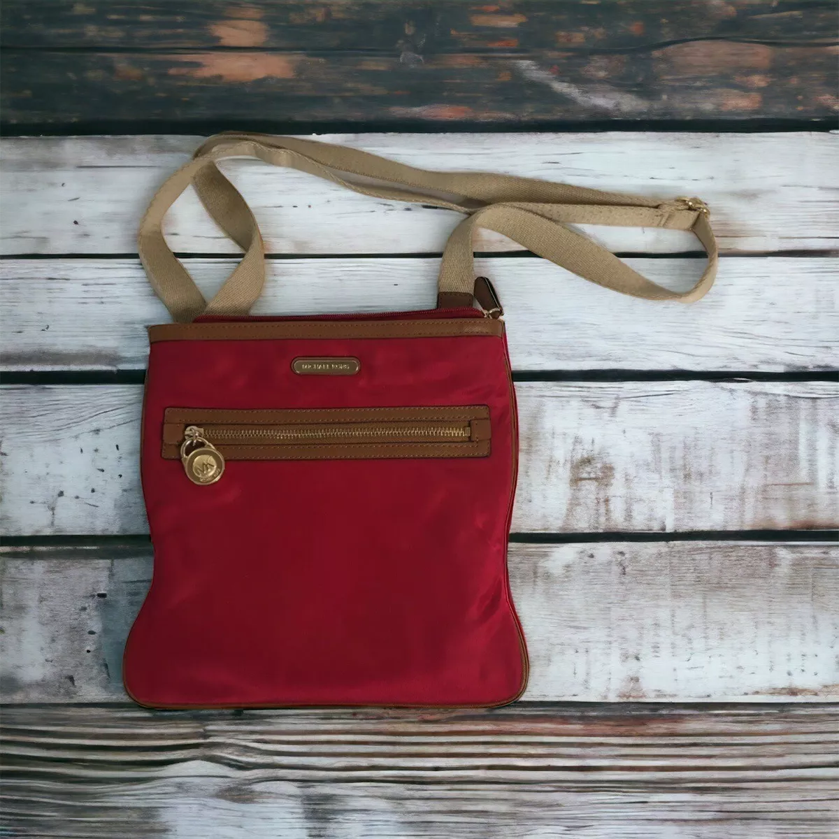 Michael kors best sale crossbody nylon bag