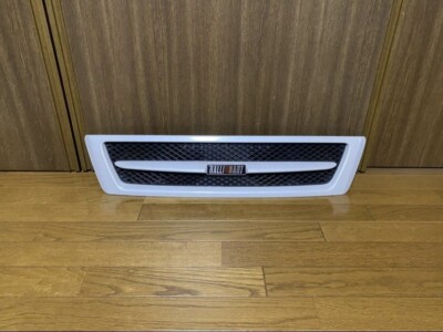 JDM MITSUBISHI LANCER CEDIA RALLIART FRONT GRILL GRILLE CS5W White