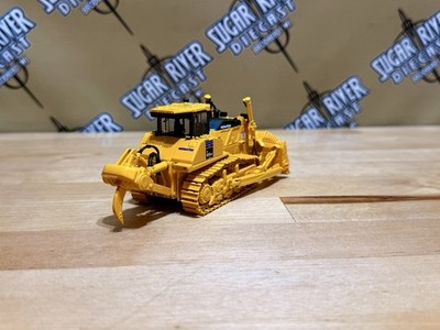 1/64 Diecast Komatsu D155AX-8 Sigma Bull Dozer with Ripper by