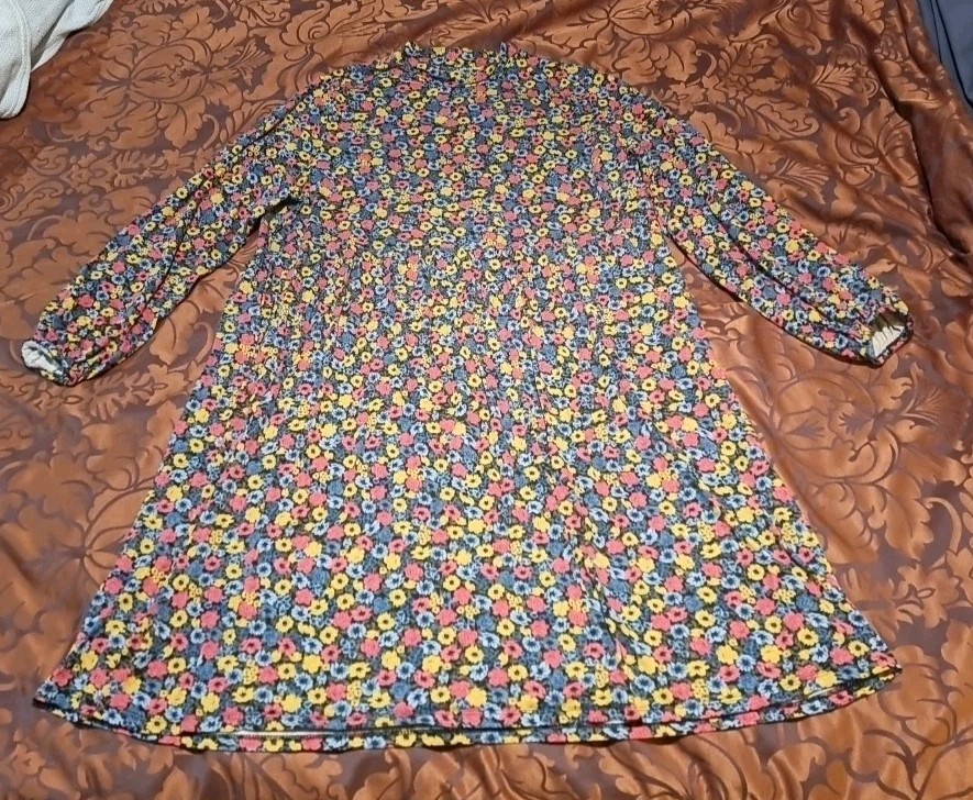 Picture 1 of 8