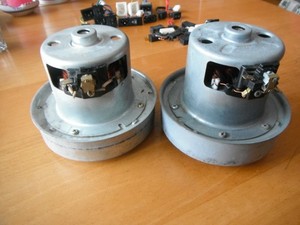 Universal Staubsaugermotoren - 2 Stück - 1400W und 1600W Gr. ca. 130x115mm, 230V