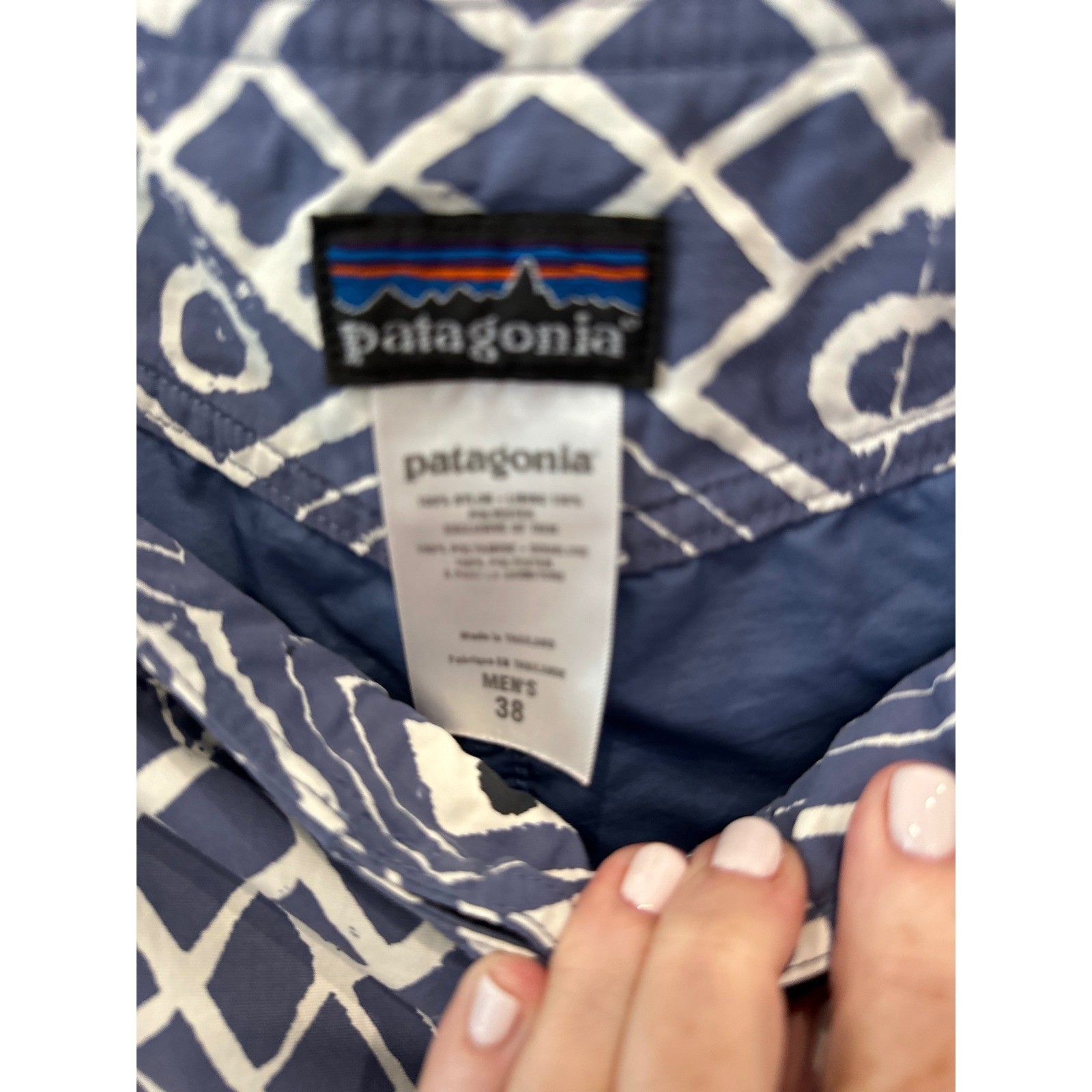 Patagonia Men's Board Shorts Swim Trunks Size 38 Blue White Geometric Print Surf thumbnail 4