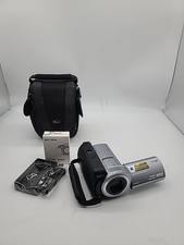Sony Handycam DCR-SR85 - 60gb HDD/25x Optical Zoom W/BATTERY, BAG,
