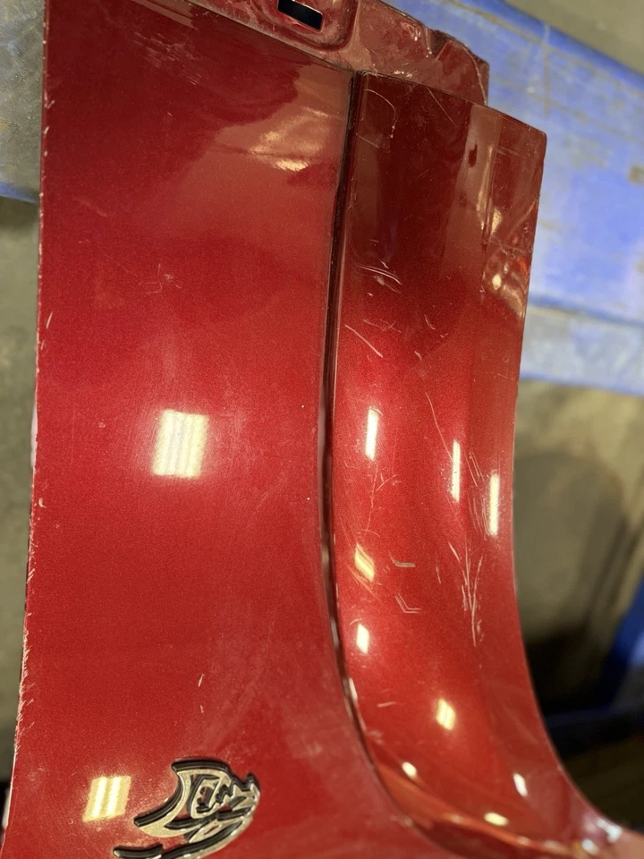 Dodge Charger Hellcat Scatpack 2020-2023 nuevo fabricante de equipos originales guardabarros SRT 392 Foto 3 de 4