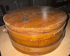 Antique Vintage Wooden Hat Box Round Millinery Storage Box Hinged Lid Handle