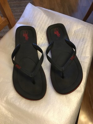 mens flip flops size 10