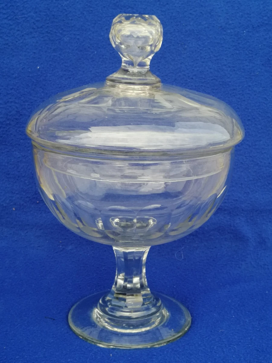 ANCIEN DRAGEOIR BONBONNIÈRE en cristal taillé baccara ? EUR 10,00