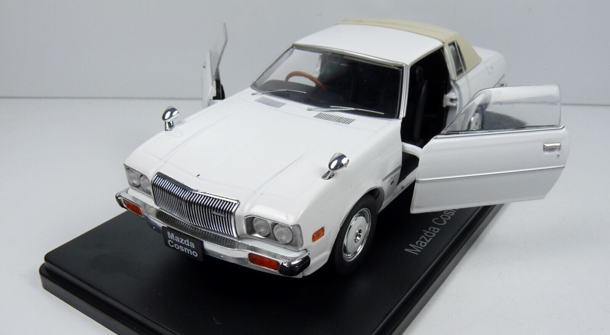 MAZDA Cosmo L 1977 1:24 New & Box Diecast model miniature