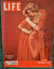 LIFE MAGAZINE September 8 1952 The Siren Look For Fall