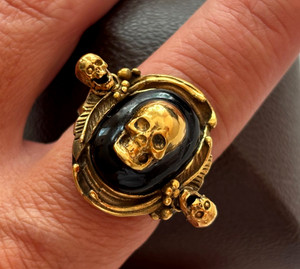 Authentic Antique Victorian Memento Mori Skulls Big Size Black Stone Gold Plated Ring