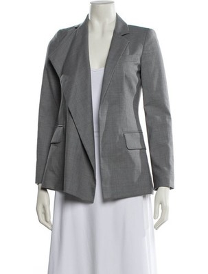 Max Mara Belluno Jacket. U.S. Size 6. Excellent Cond. MSRP $1350. Missing Belt.