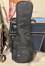 FENDER BLACK GIG BAG 3 FRONT ZIPPERED COMPARTMENTS FENDER PICK ZIPPER PULL NWT