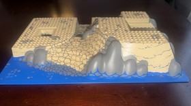 LEGO World City: Coast Watch Hq 7047 LEGO 44510 3D RAISED BASE PLATE
