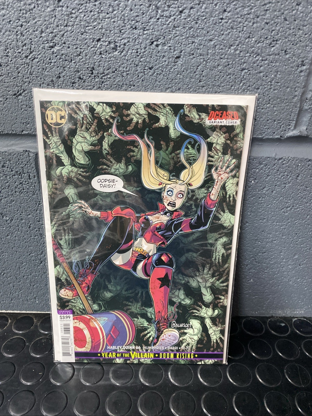 New Unread Harley Quinn #66 DC Comics 2019 Deceased Variant Cover Excellent Cond