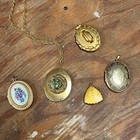 Vintage 1970's Gold Toned Locket and Charm Assortment of Sizes Lot 12 Pc — photo 10