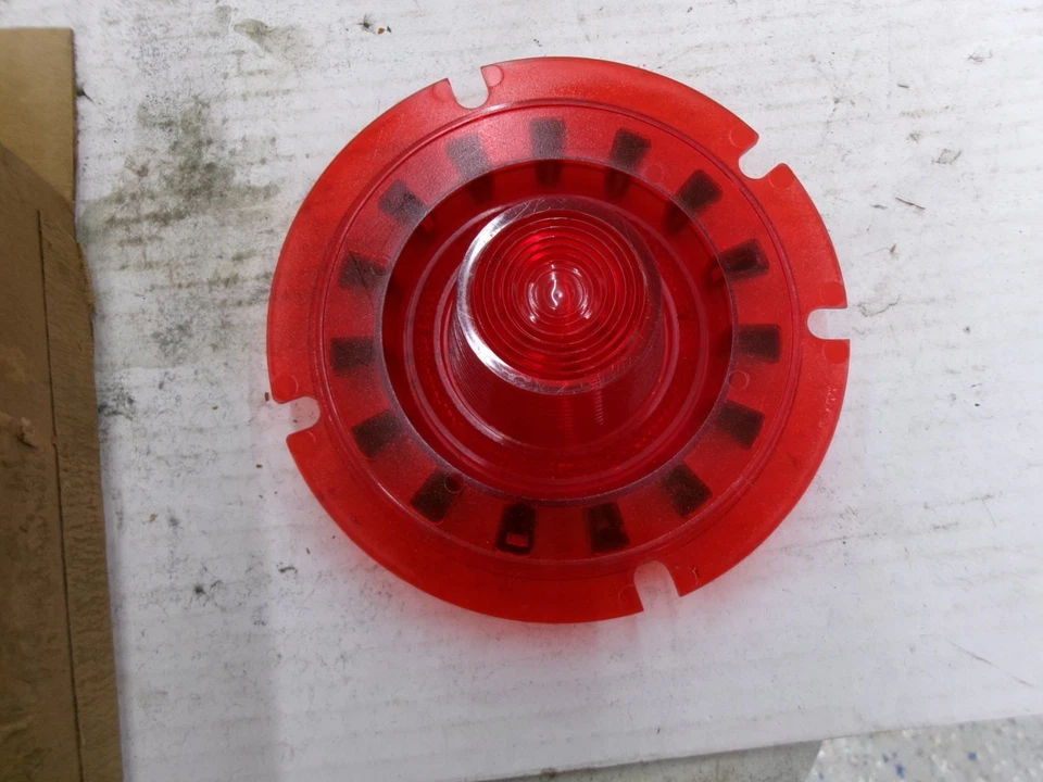 NOS 1962 Dodge Dart 330 440 Polara Taillight Lens  2279923 - Image 4 of 4