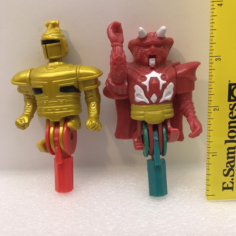 1997 Blockbuster Saban Chromium Gold & Nukus BEETLEBORGS Pencil Topper Toys