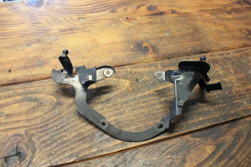 Porsche Cayenne 955 Motorverkleidungshalter Drosselklappe 948.110.211.01