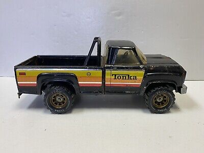 Vintage Tonka Toy Pickup Truck 4x4 Wheel Black Vehicle Vintage Tonka Toy Pickup Truck 4x4 Wheel Black Vehicle