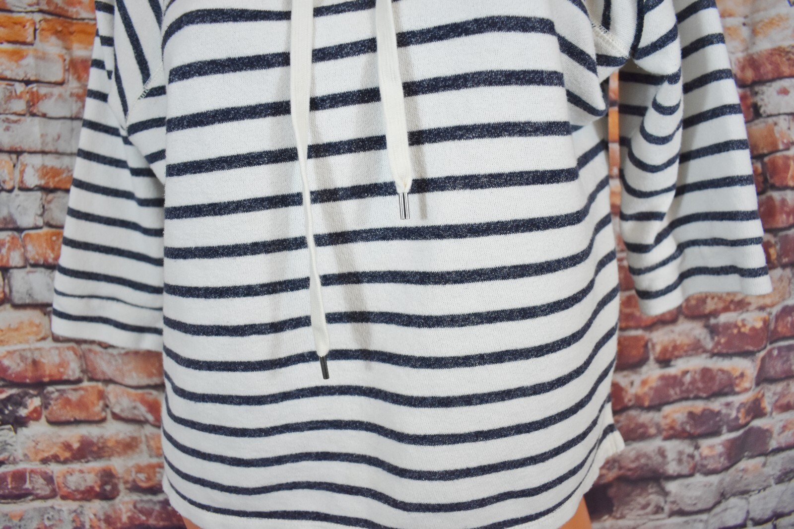 CHAPS Large Drawstring Turtleneck Cowl Sweatshirt… - image 5