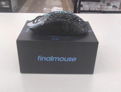 finalmouse Starlight-12 Phantom Sサイズ Finalmouse Starlight-12 Phantom Small Review - RTINGS.com