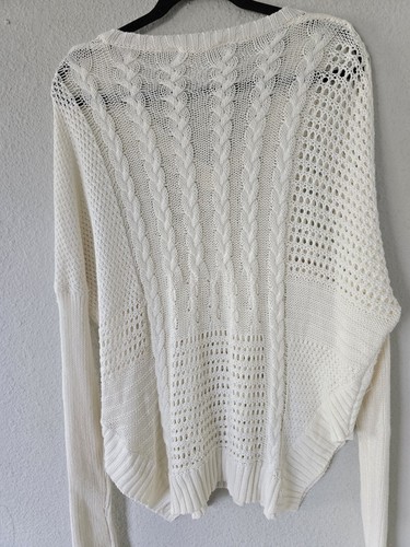Love Stitch Sweater Women Sz L Ivory Long Sleeve Cable Knit Oversize Excellent - Picture 14 of 14