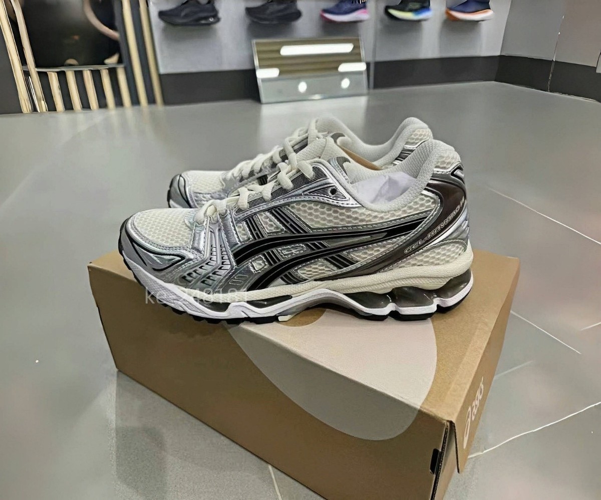 New ASICS Gel-Kayano 14 Cream Black Metallic Plum 1201A019-108