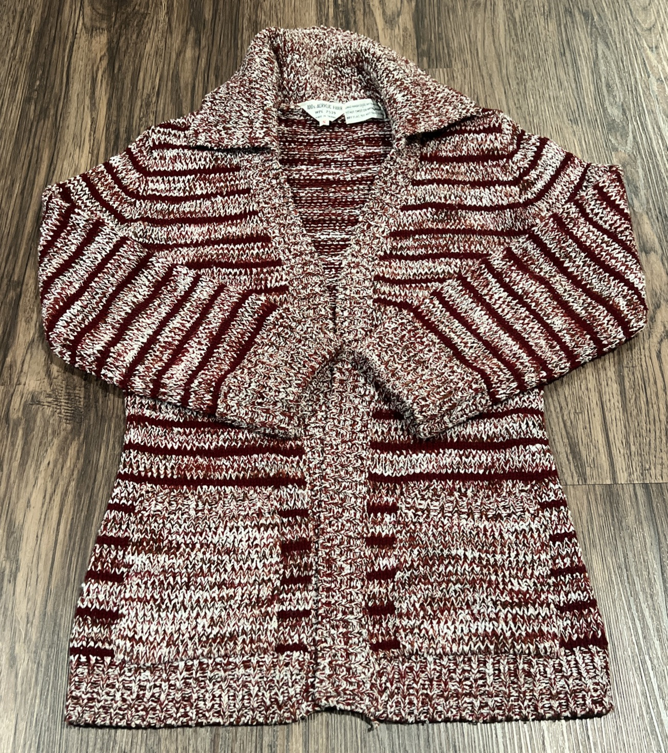Vintage 1970s 100% Acrylic Fiber Chunky Knit Open Cardigan Sweater 