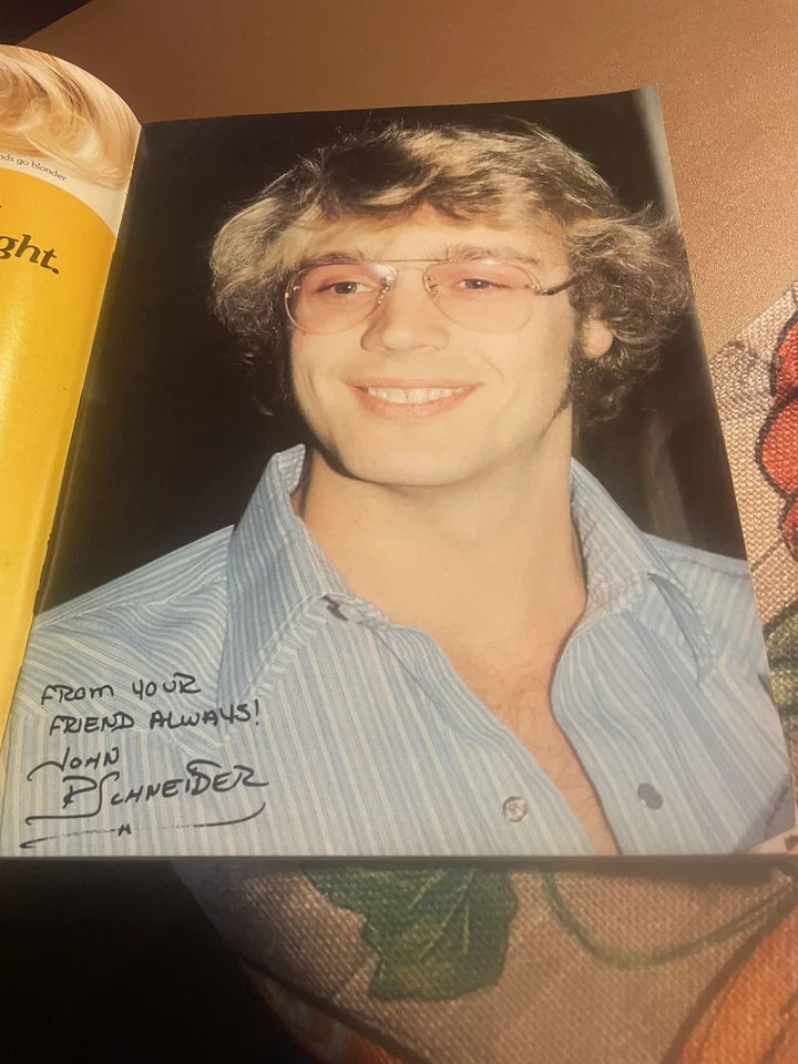 Tiger Beat Magazine June 1981 Ralph Macchio John Schneider Scott Baio - Image 3 of 4