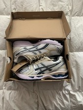‼️Asics Gel Kayano 14‼️ Size 40‼️White& Blue‼️‼️