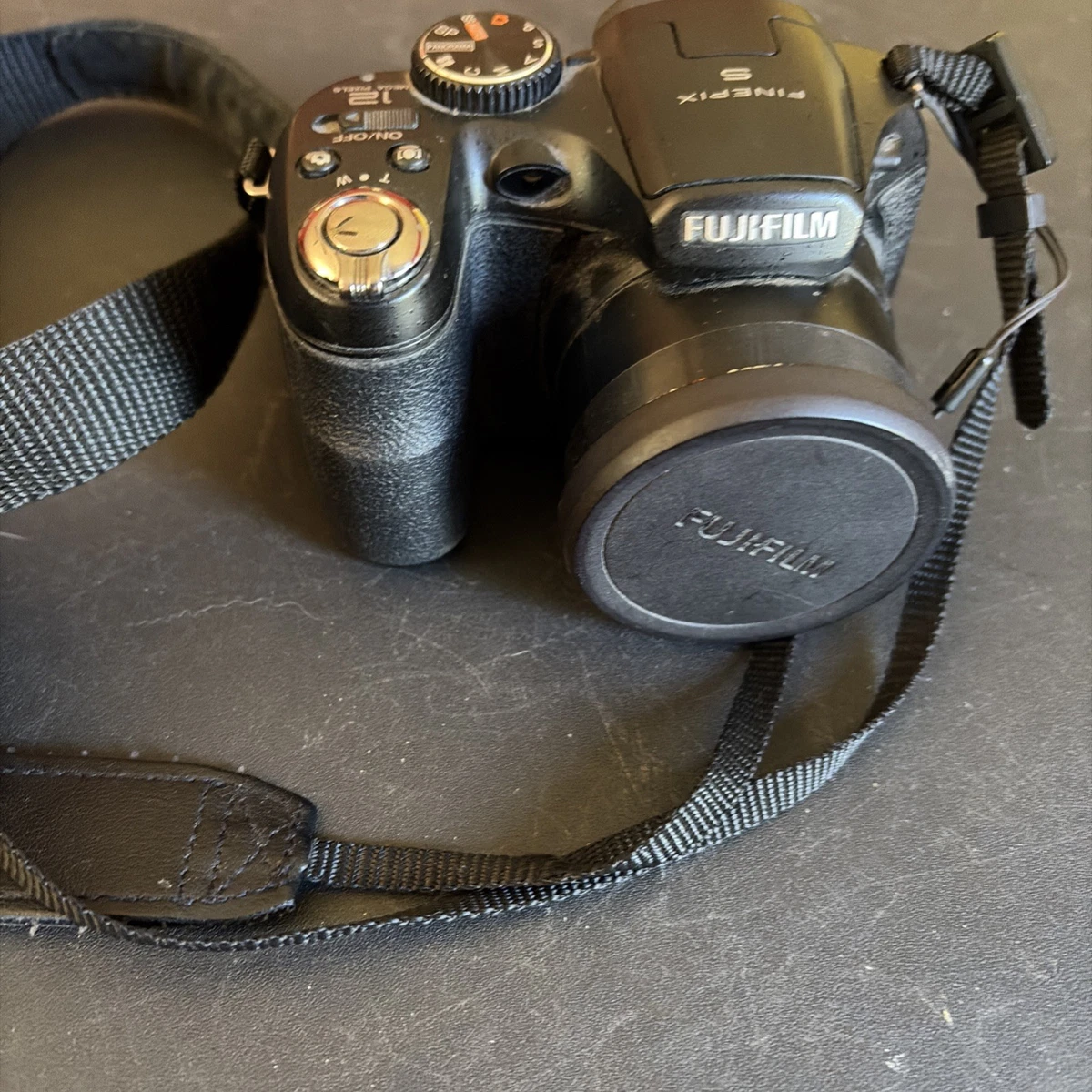 Fujifilm FinePix S デジタルカメラ 富士フイルム、50倍ズームレンズ搭載の防塵・防滴カメラ 「FinePix S1