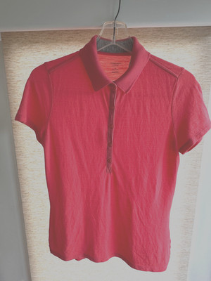 icebreaker merino wool womens hike/golf/travel polo size med short sleeve shirt
