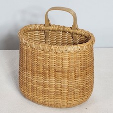 Vintage Small Handcrafted Nantucket Lightship Hanging Wall Basket Carved Handle