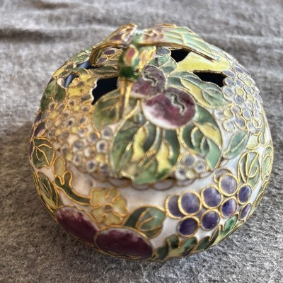 Vintage Cloisonné Butterfly Trinket Dish Jar Open Work Gold Wire Ceramic Enamel