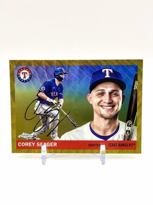 2025 Topps Chrome Platinum #155 Corey Seager Gold Wave Refractor /50