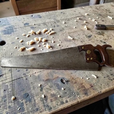 Antique Hudson Tool Co Hand Saw 12 TPI 22'' Fine Crosscut Panel Saw Wood Handle