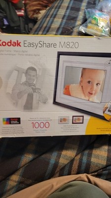 Kodak EasyShare M820 8'' Digital Picture Frame 1000 Pictures  /used 