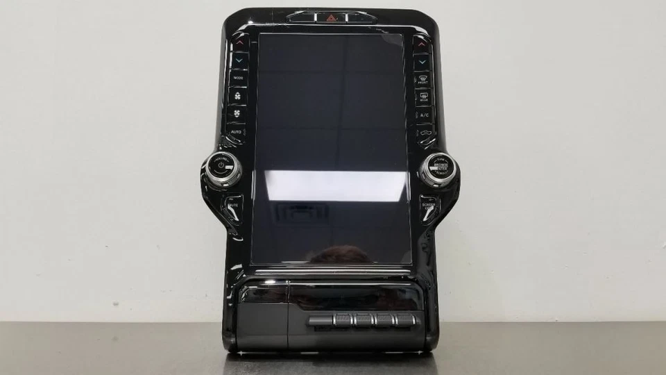 19 DODGE RAM 1500 RADIO AUDIO PANTALLA 12" AC CONTROL TEMPERATURA 68420967AC Foto 2 de 4