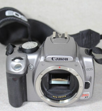 CANON EOS Digital Rebel XT DS126071 SLR Camera Body Only For Parts Untested