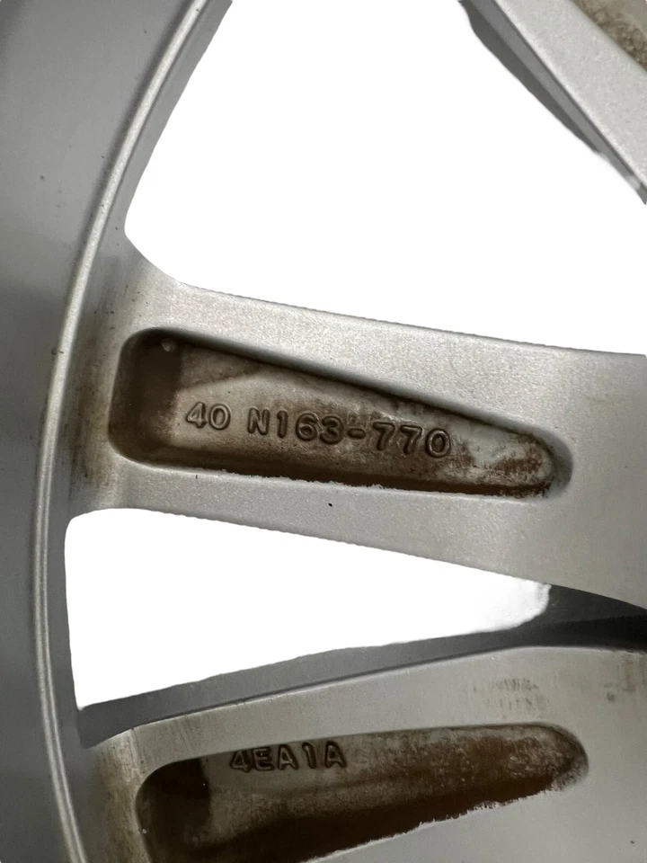 Llanta de aleación de aluminio Nissan Rogue R17 2014-2020 de 10 radios OEM Foto 4 de 4