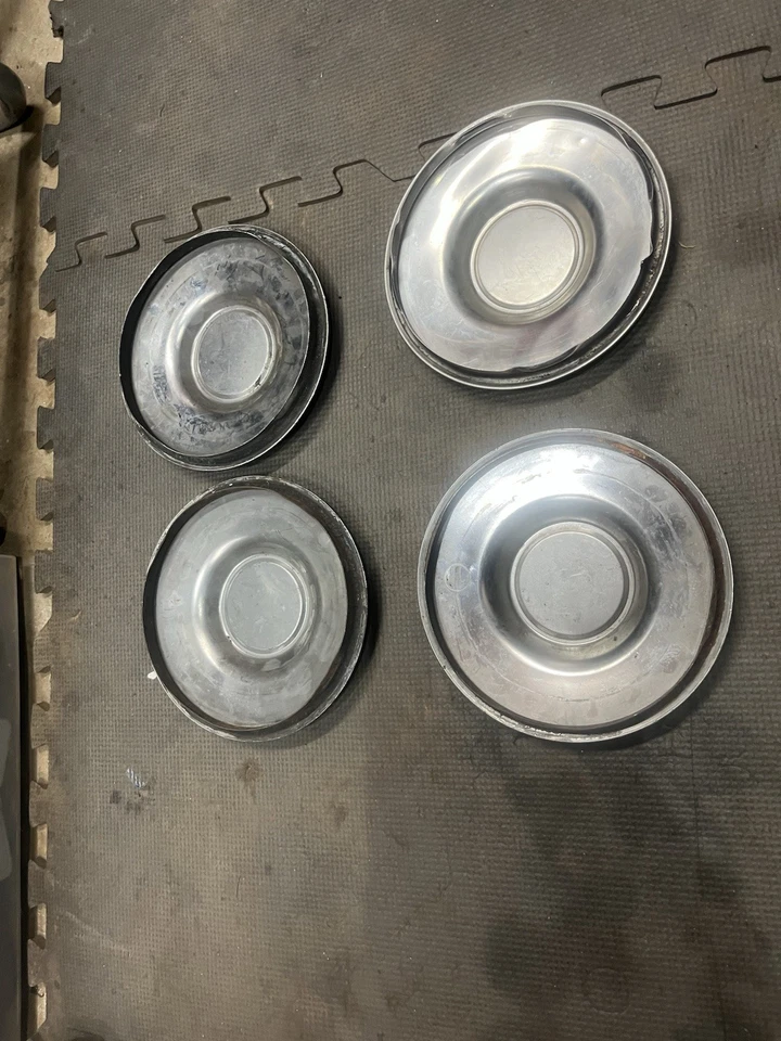 Juego de 4 tapacubos originales BMW E12 E3 E9 2500 2800 2800Bav 2800CS 3.0CS 3.0CSi Foto 4 de 4